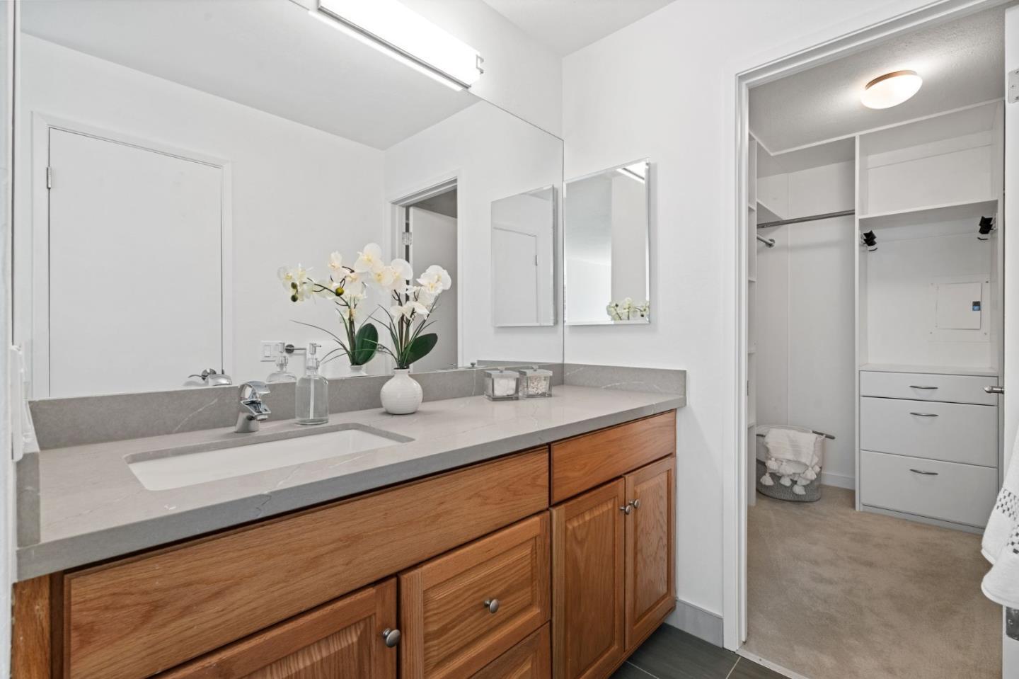 320 Vallejo Drive 22