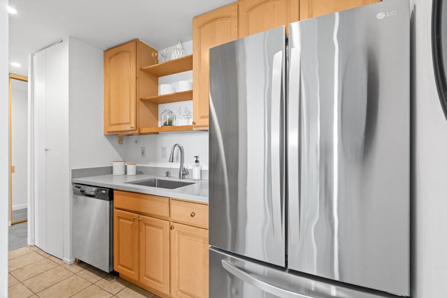 320 Vallejo Drive 22