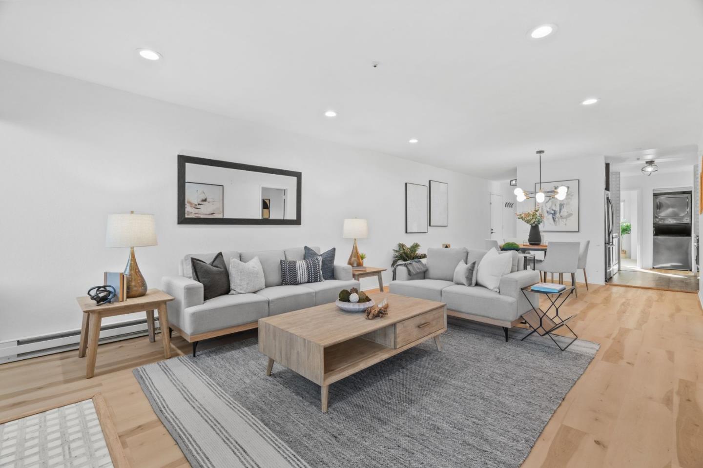 4000 Farm Hill Boulevard 204