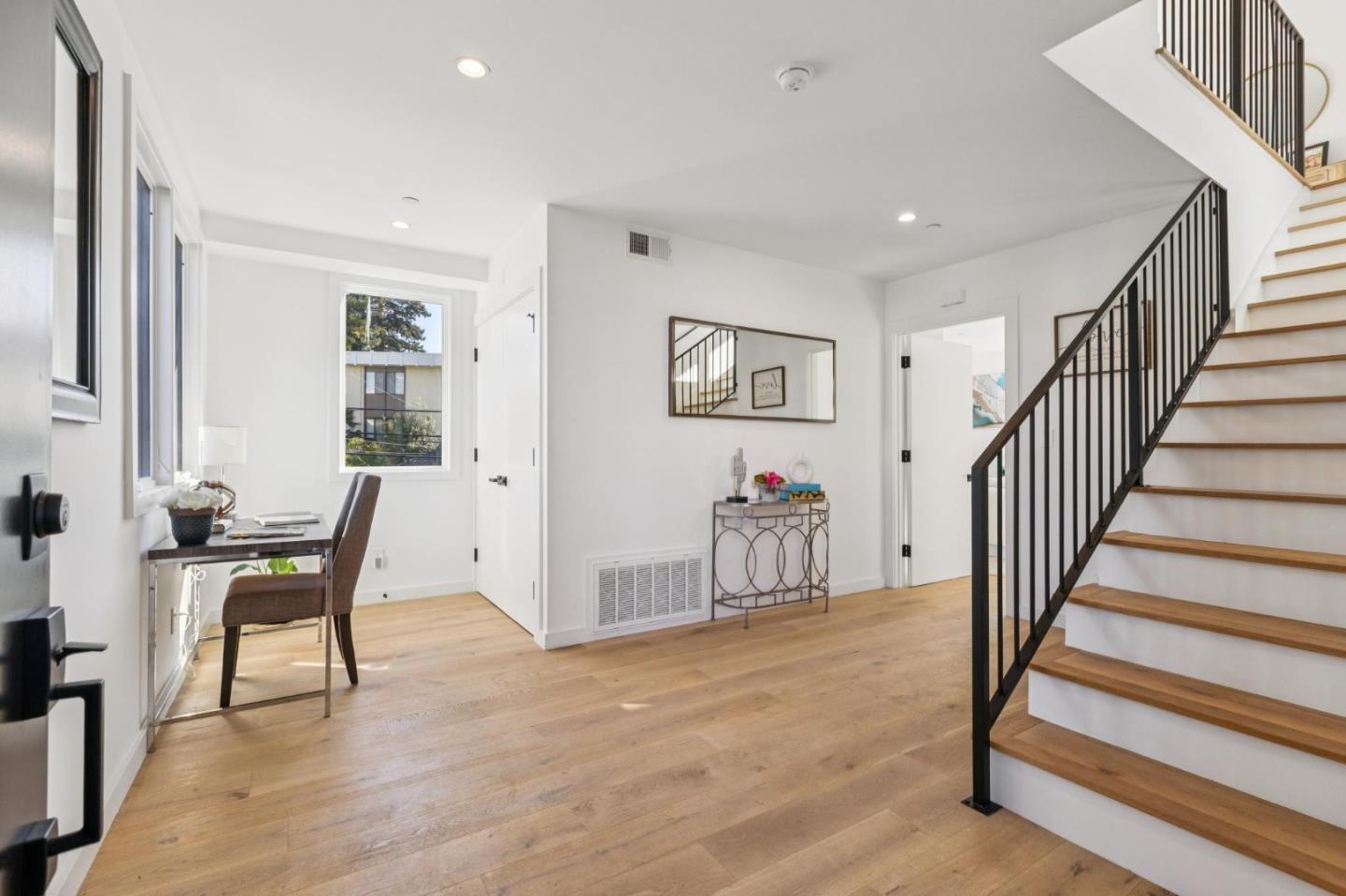 1433 Floribunda Avenue 8