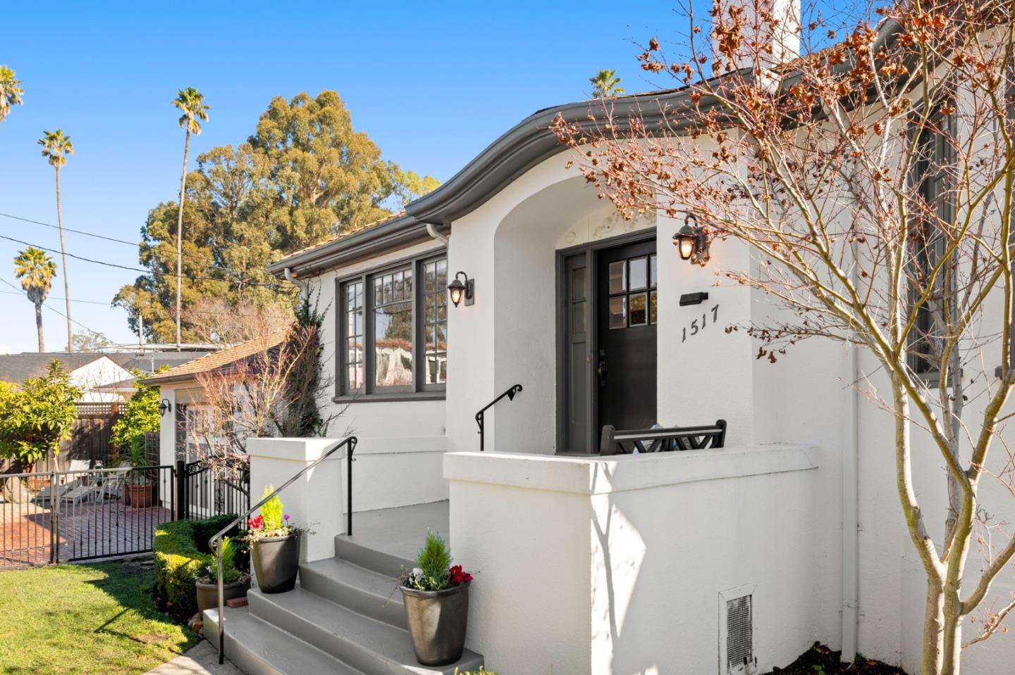 1517 Cypress Avenue