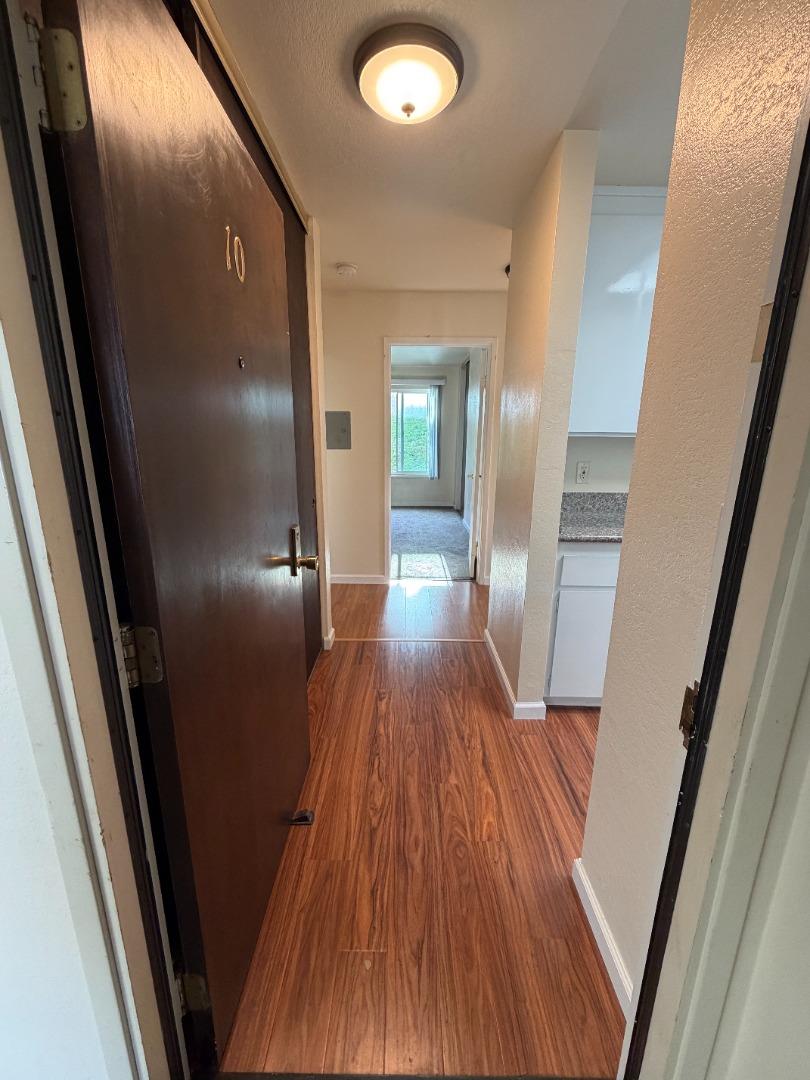 190 Eastmoor Avenue 10