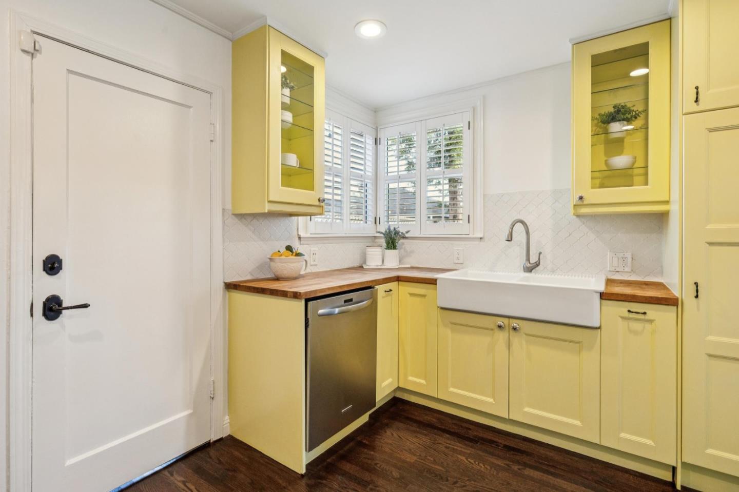 240 North Humboldt Street