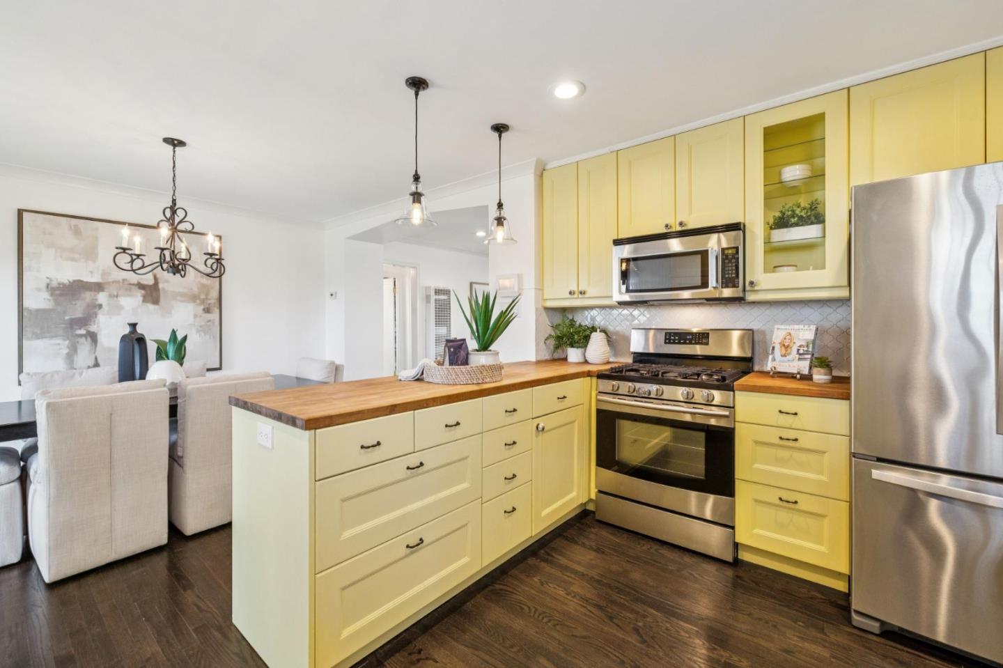 240 North Humboldt Street