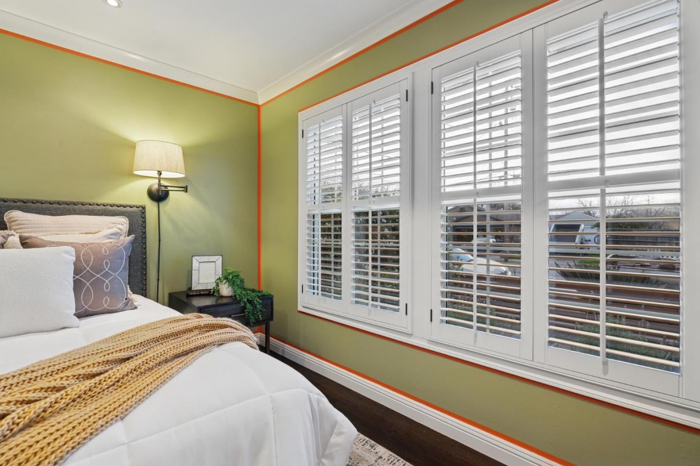 240 North Humboldt Street