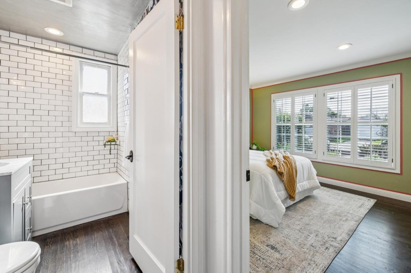 240 North Humboldt Street