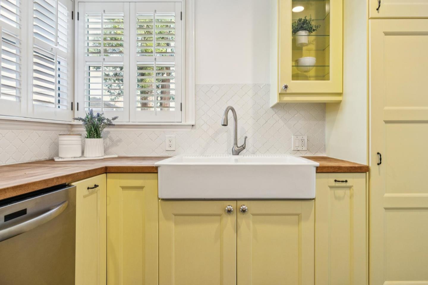 240 North Humboldt Street