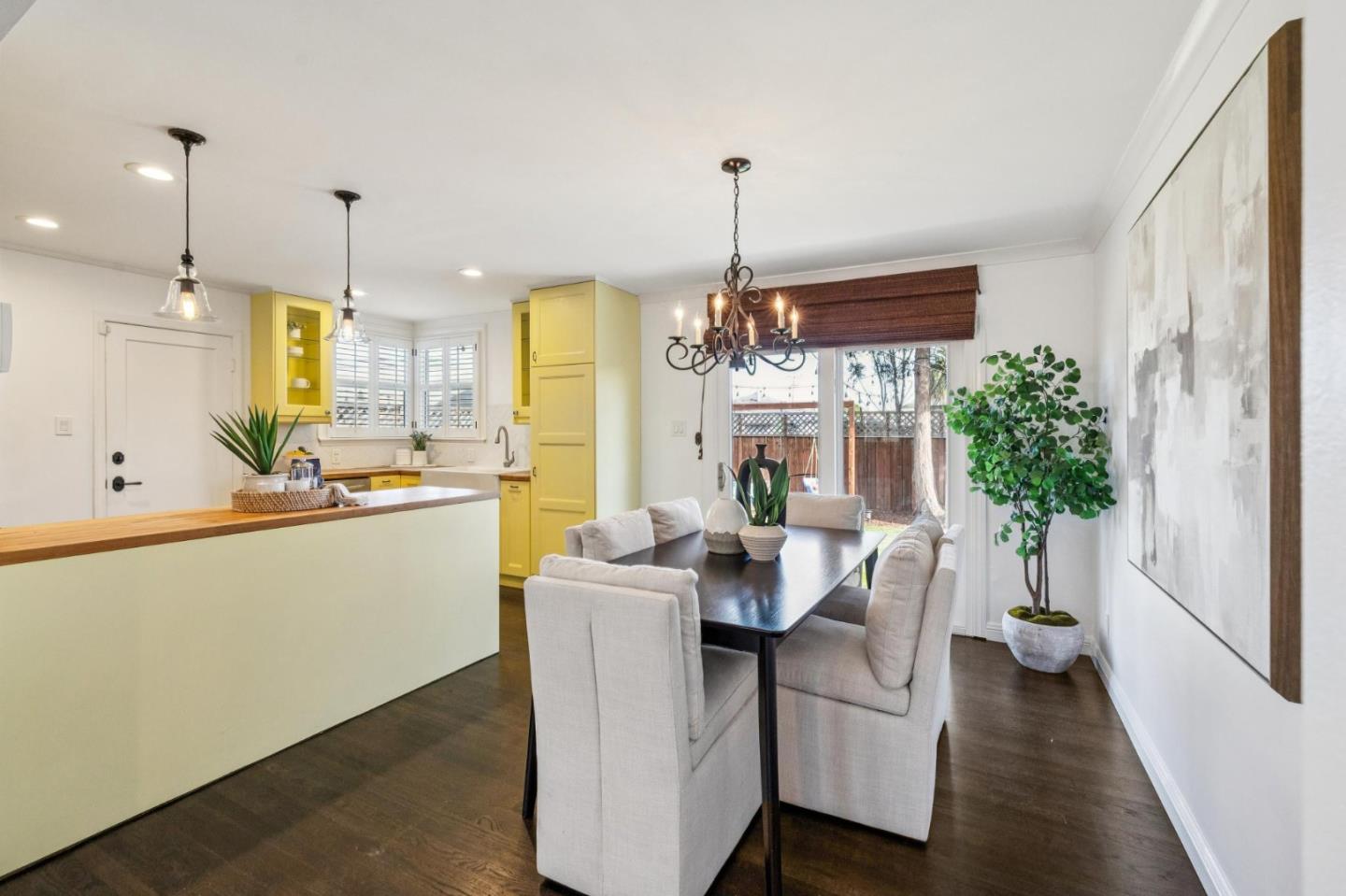 240 North Humboldt Street