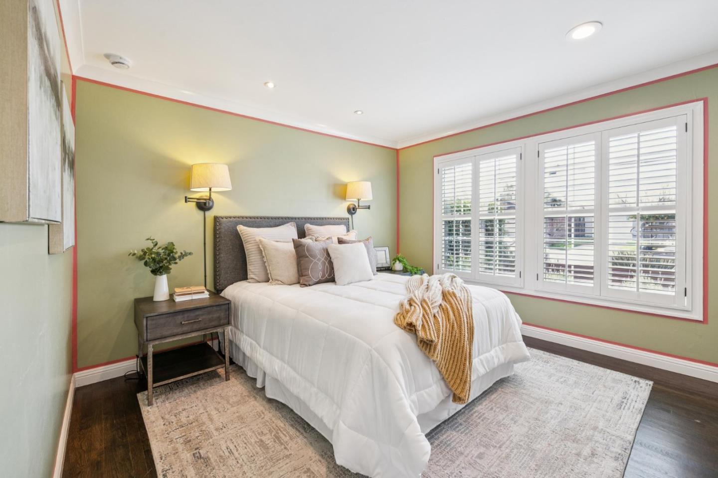 240 North Humboldt Street