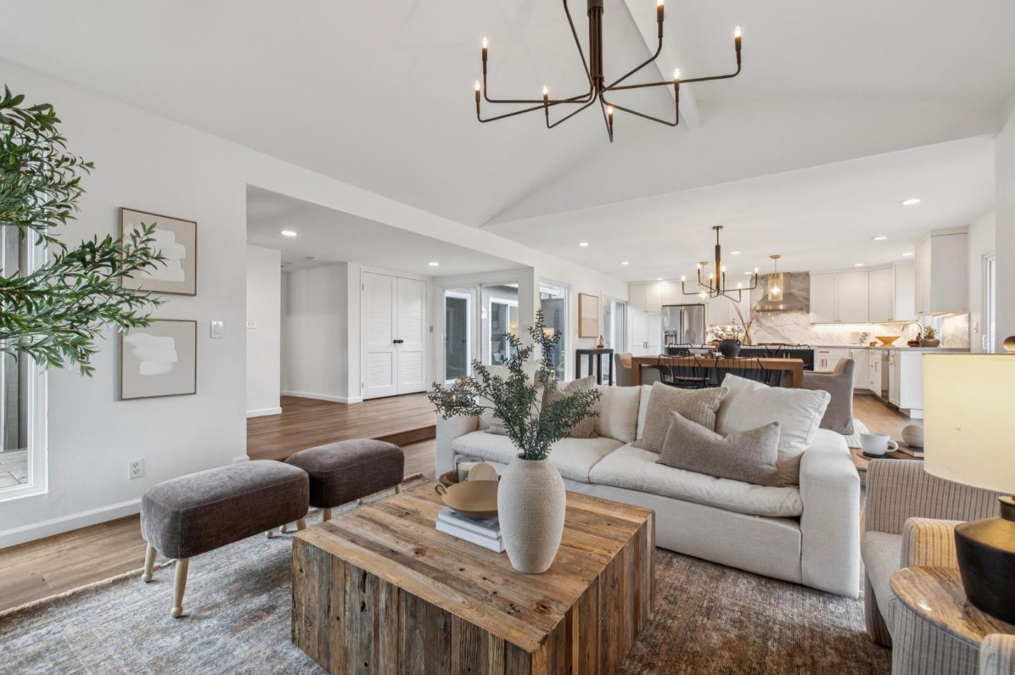 1962 Rancho Verde W Circle