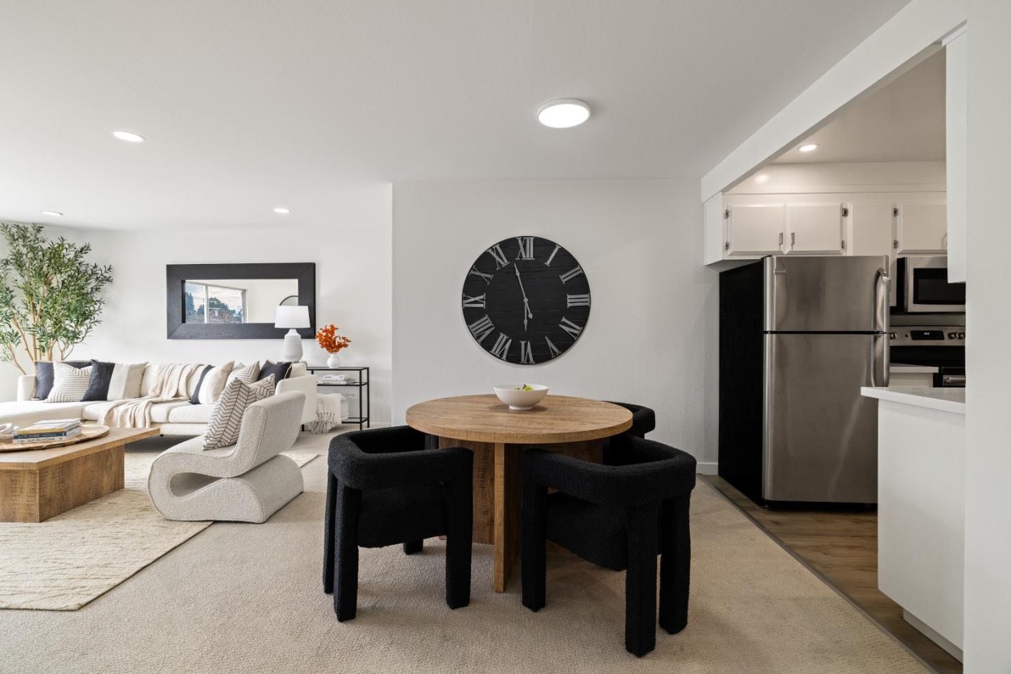 1945 Mount Vernon Court 16