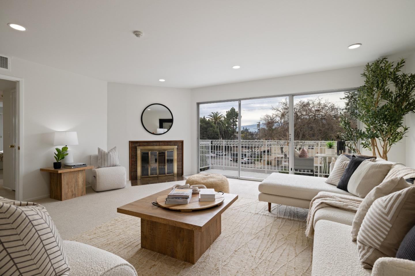 1945 Mount Vernon Court 16