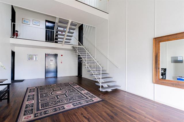 1945 Mount Vernon Court 16