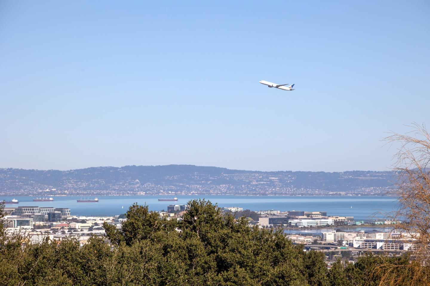 2981 Crestmoor Drive