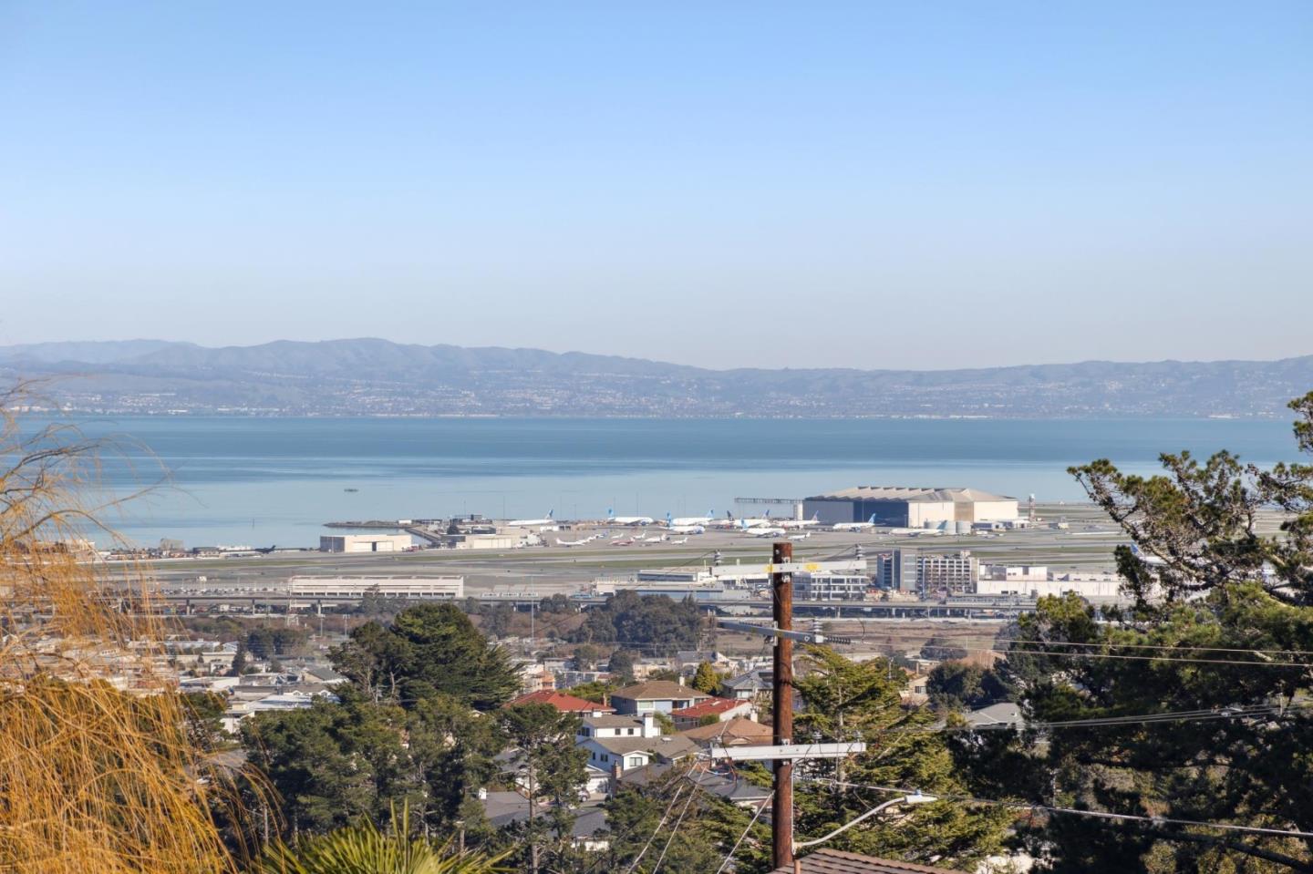 2981 Crestmoor Drive