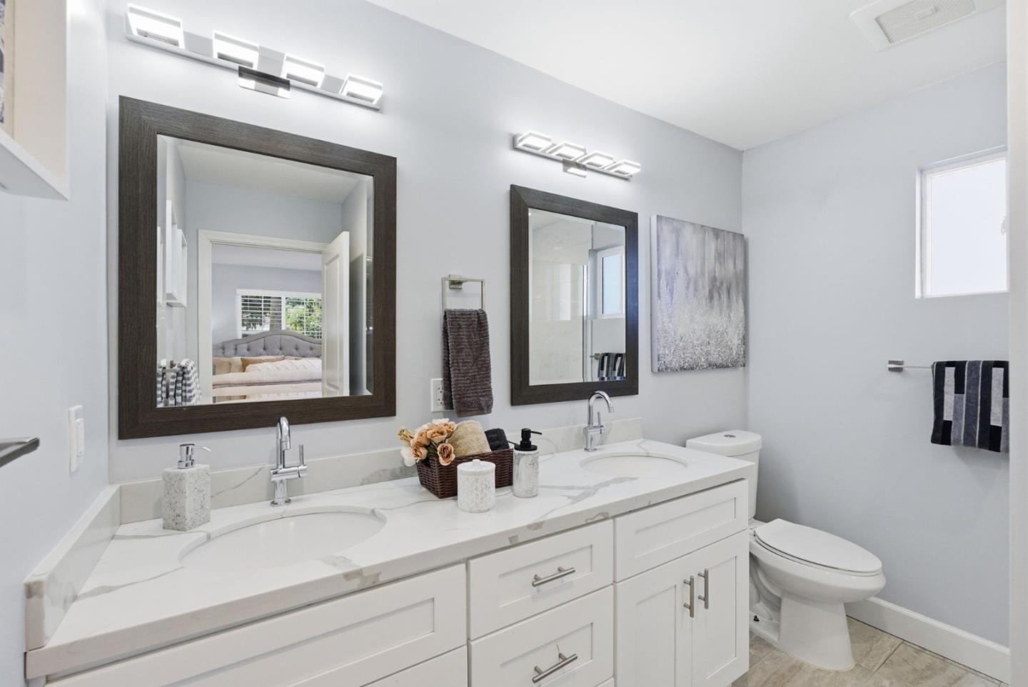 2212 Dumbarton Avenue