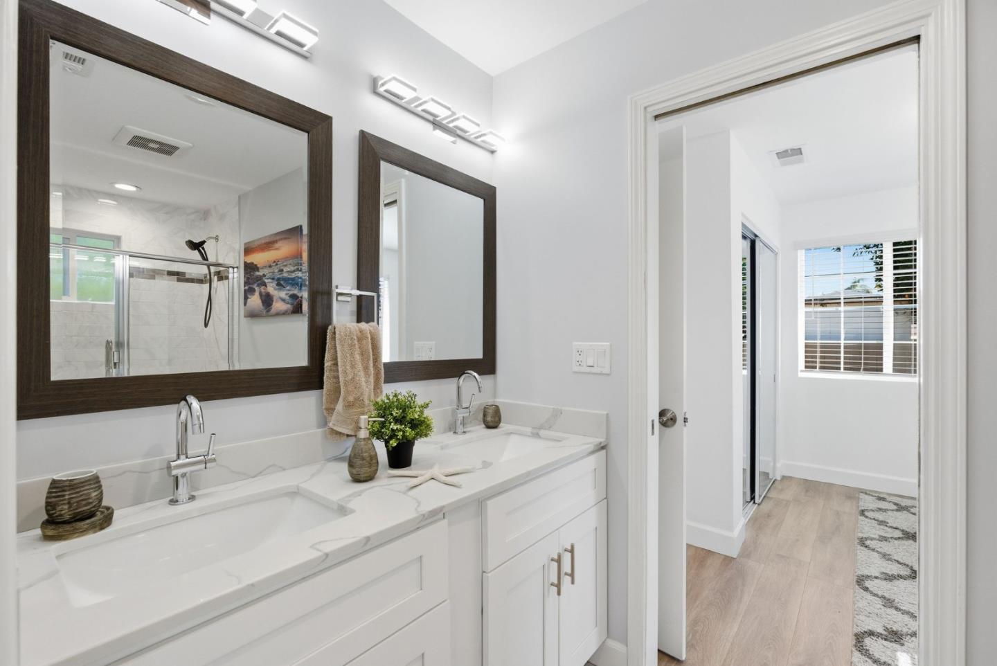 2212 Dumbarton Avenue