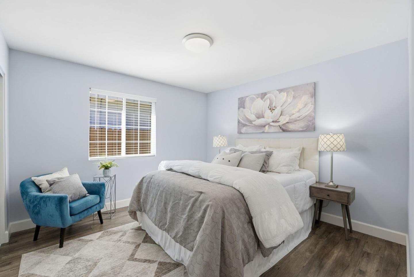 2212 Dumbarton Avenue