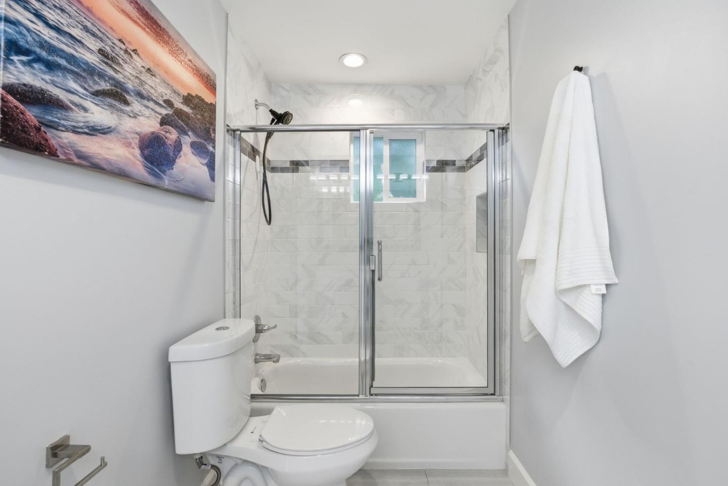 2212 Dumbarton Avenue