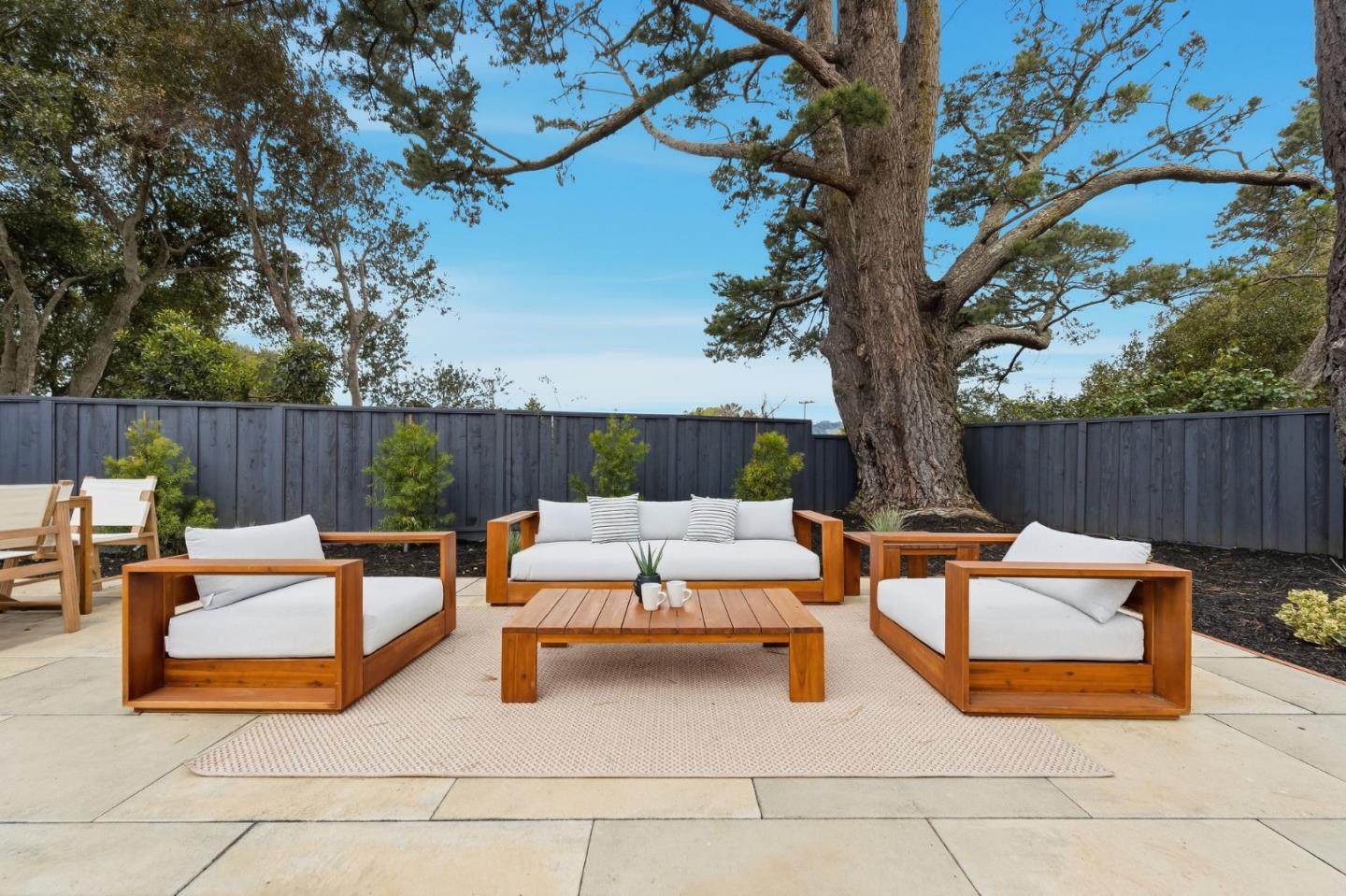 1907 Ticonderoga Drive