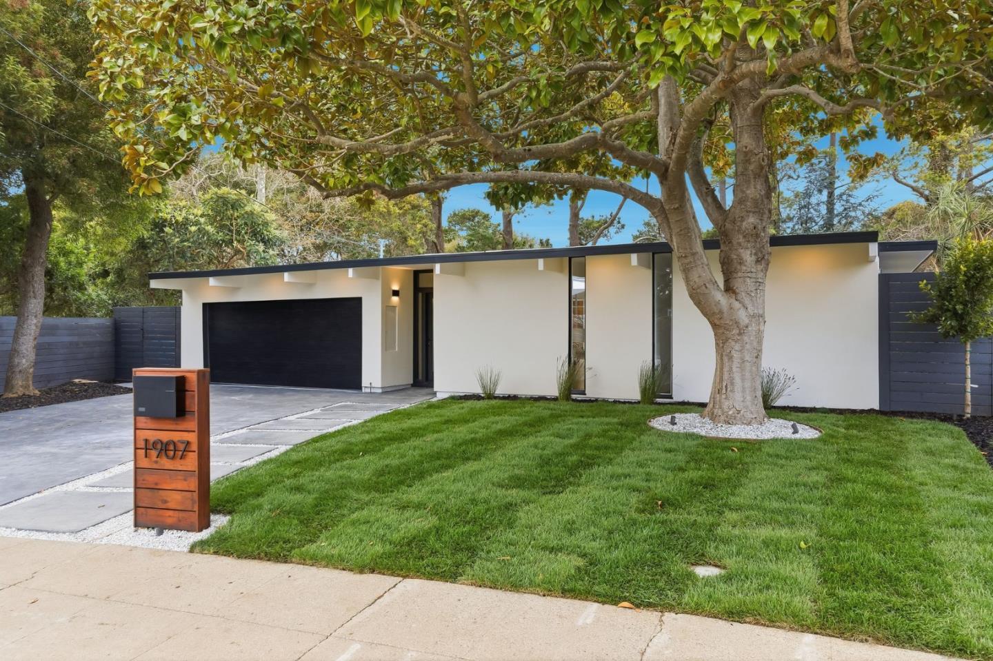 1907 Ticonderoga Drive