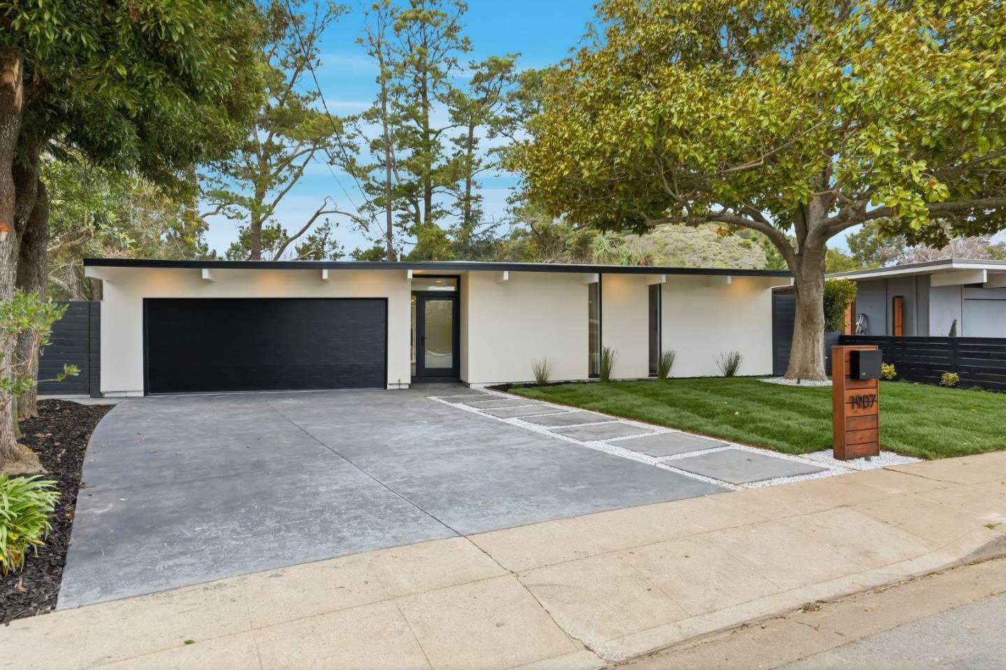 1907 Ticonderoga Drive