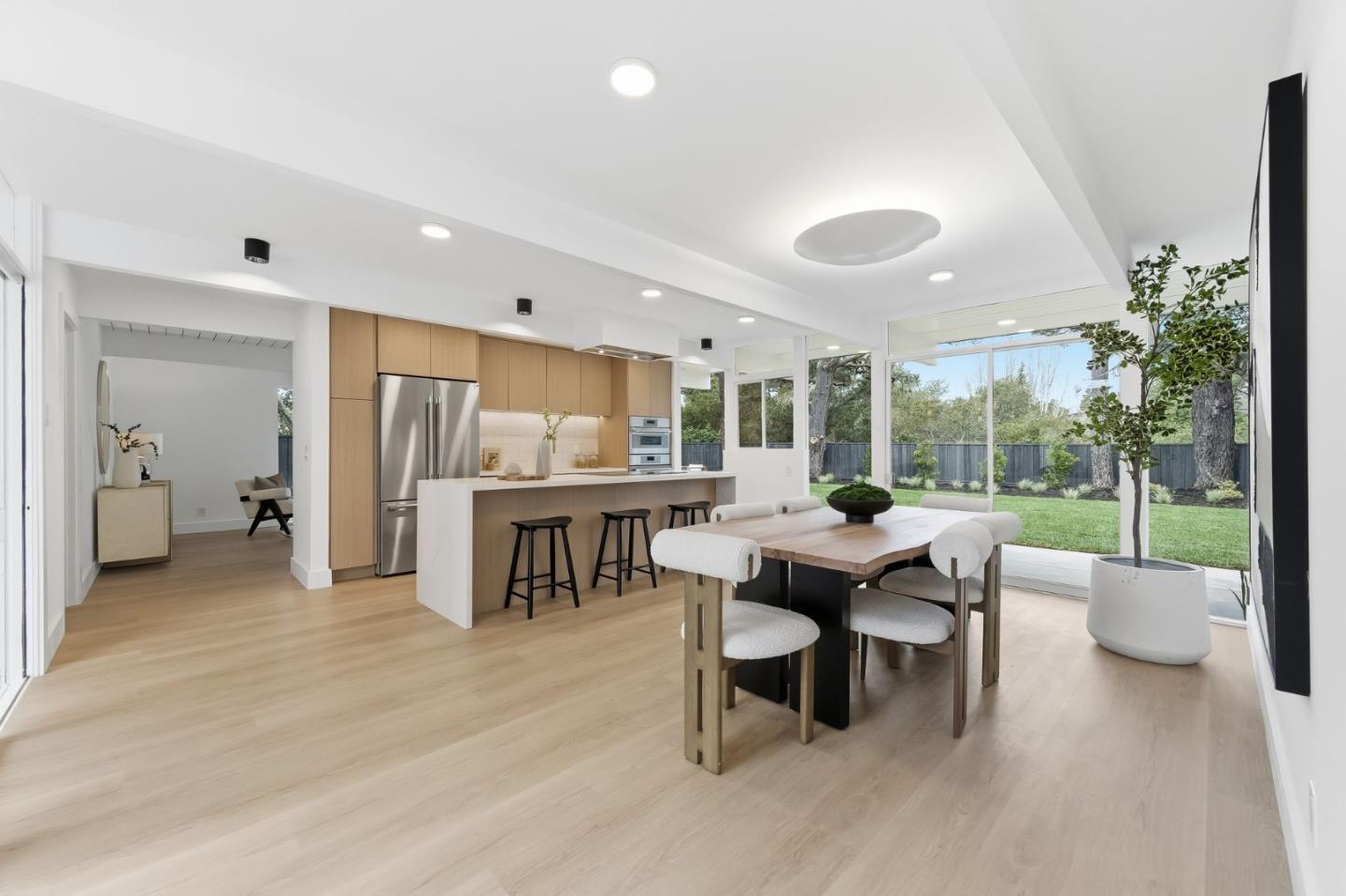 1907 Ticonderoga Drive