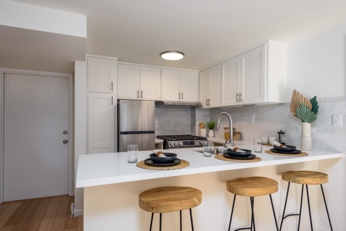 2367 Bay Street Unit A