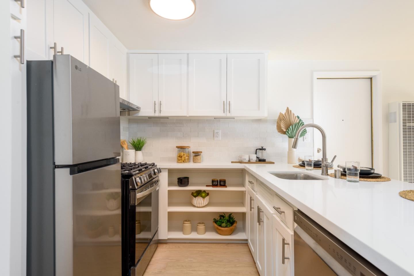 2367 Bay Street Unit A