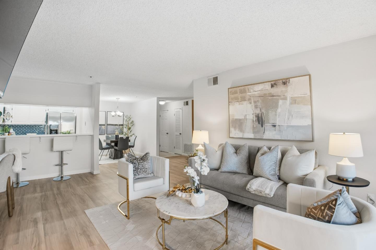 35 West 20th Avenue 203