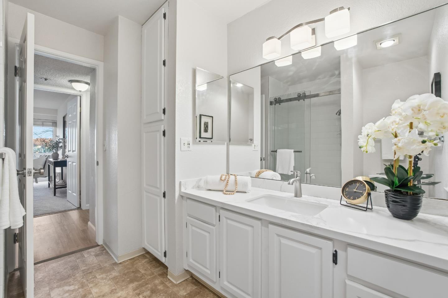 35 West 20th Avenue 203