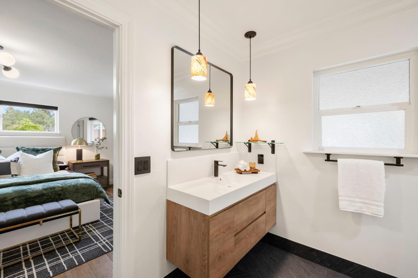 145 Devonshire Boulevard