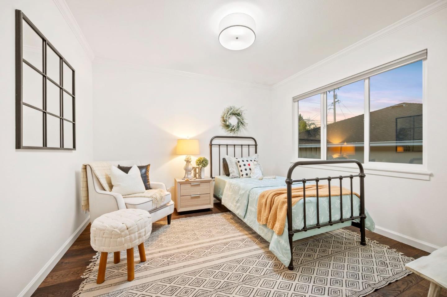 145 Devonshire Boulevard