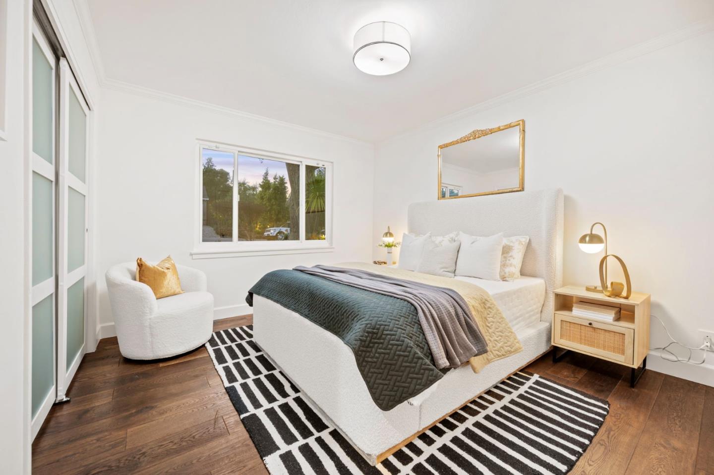 145 Devonshire Boulevard