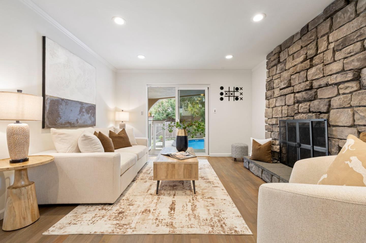 145 Devonshire Boulevard