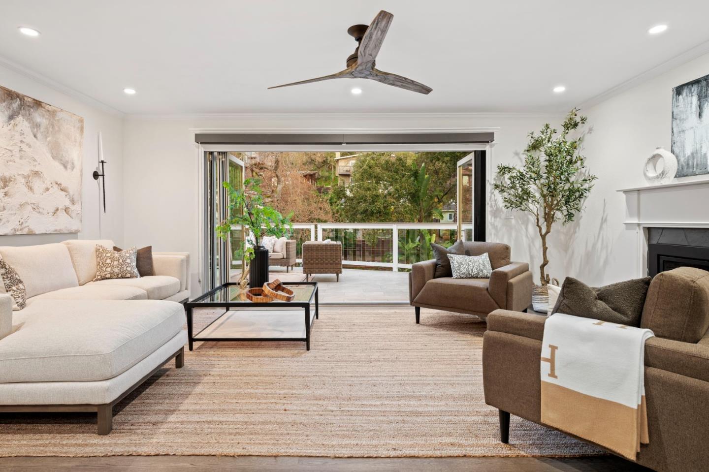 145 Devonshire Boulevard