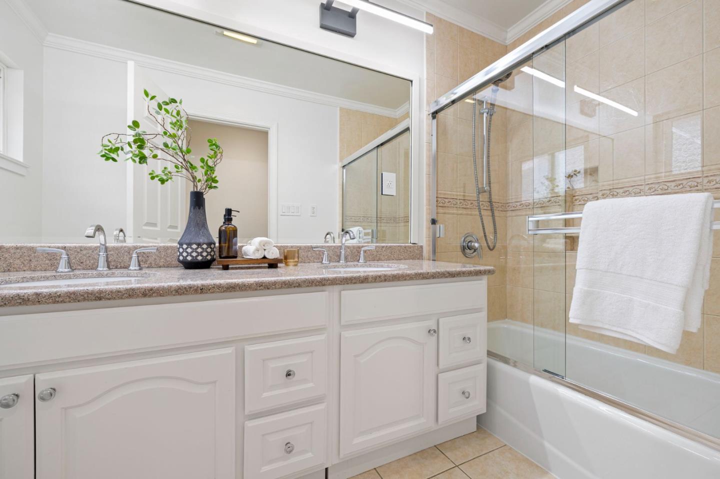 145 Devonshire Boulevard