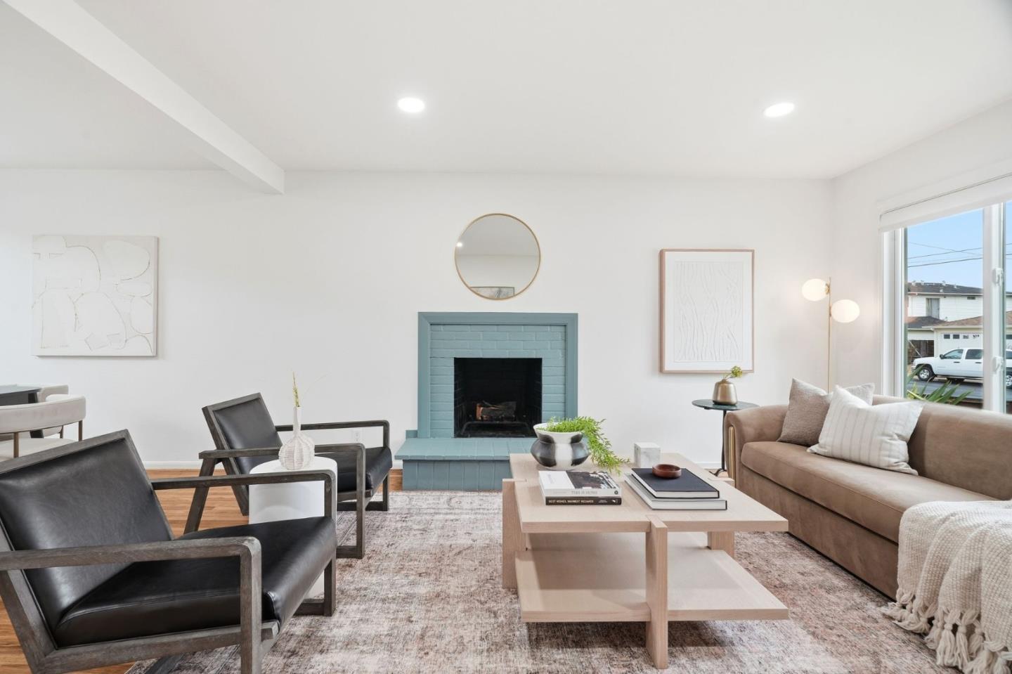 824 Arguello Boulevard