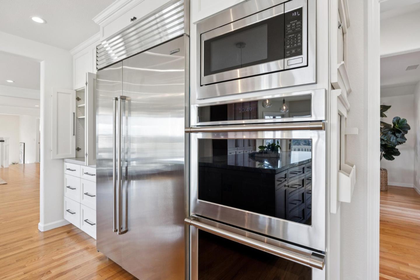 22208 Quinterno Court