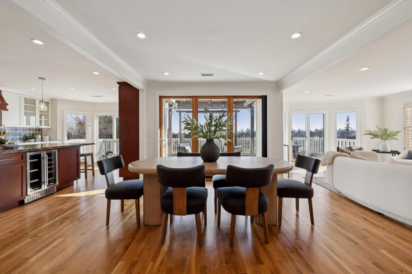 22208 Quinterno Court