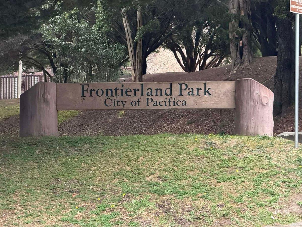 1559 Linda Mar Boulevard