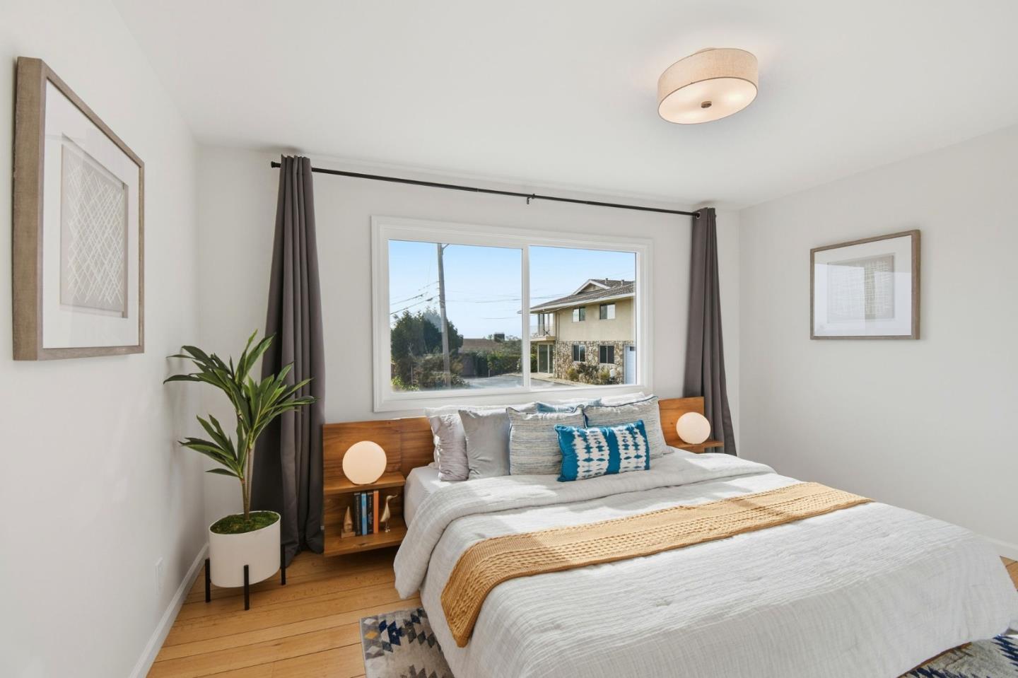 4198 Huntington Street