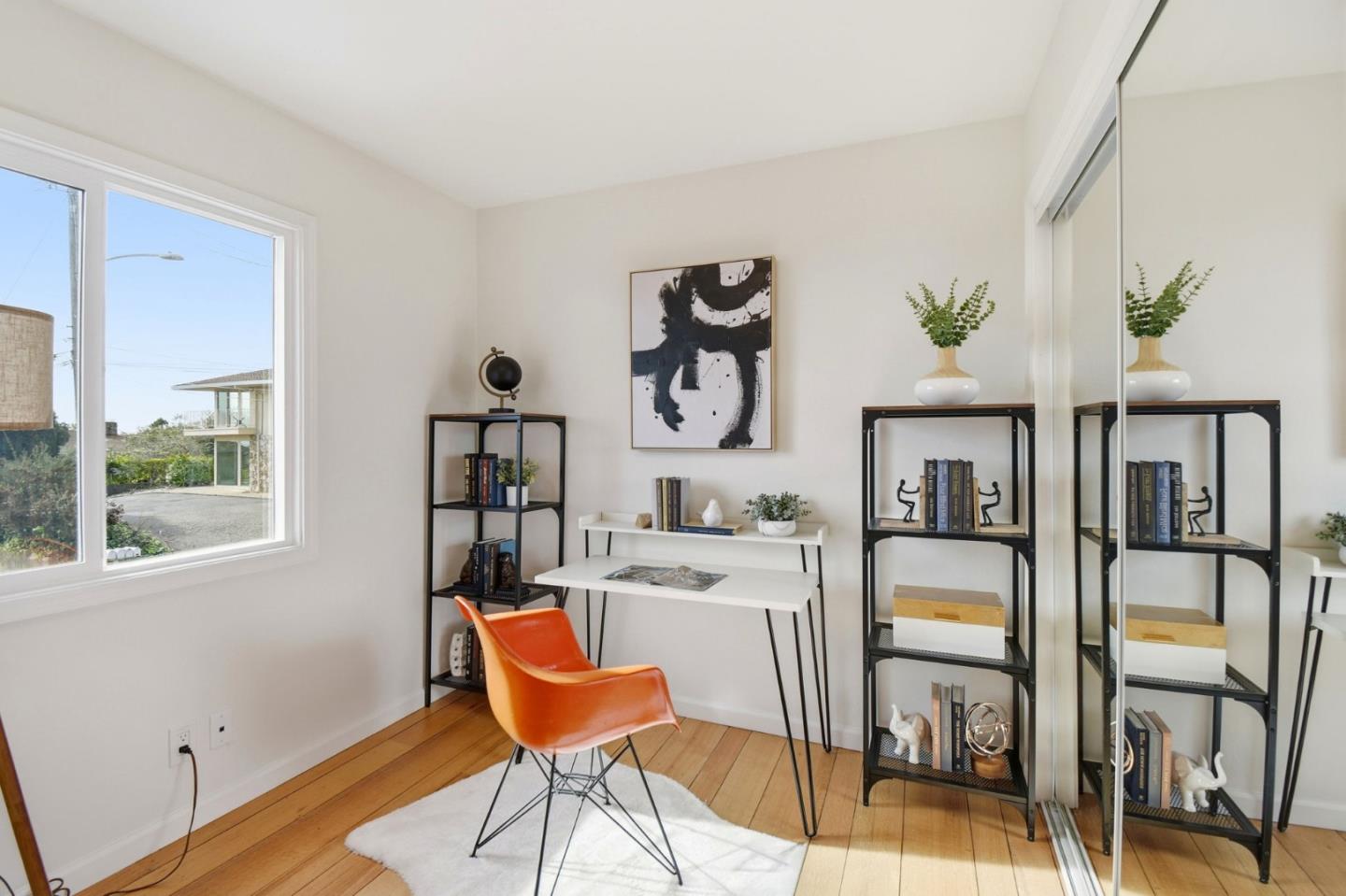 4198 Huntington Street