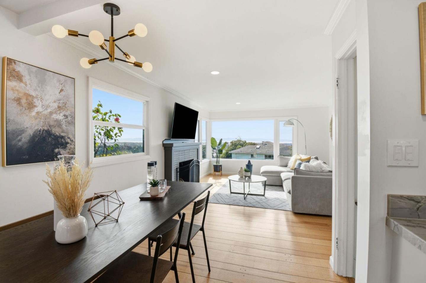 4198 Huntington Street