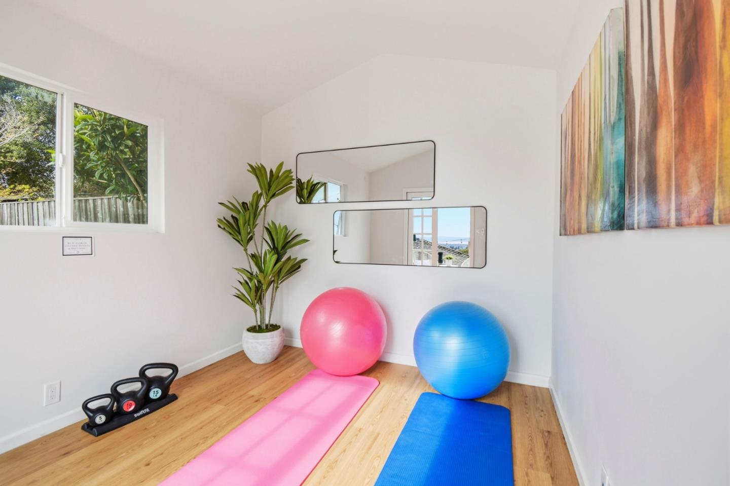 4198 Huntington Street