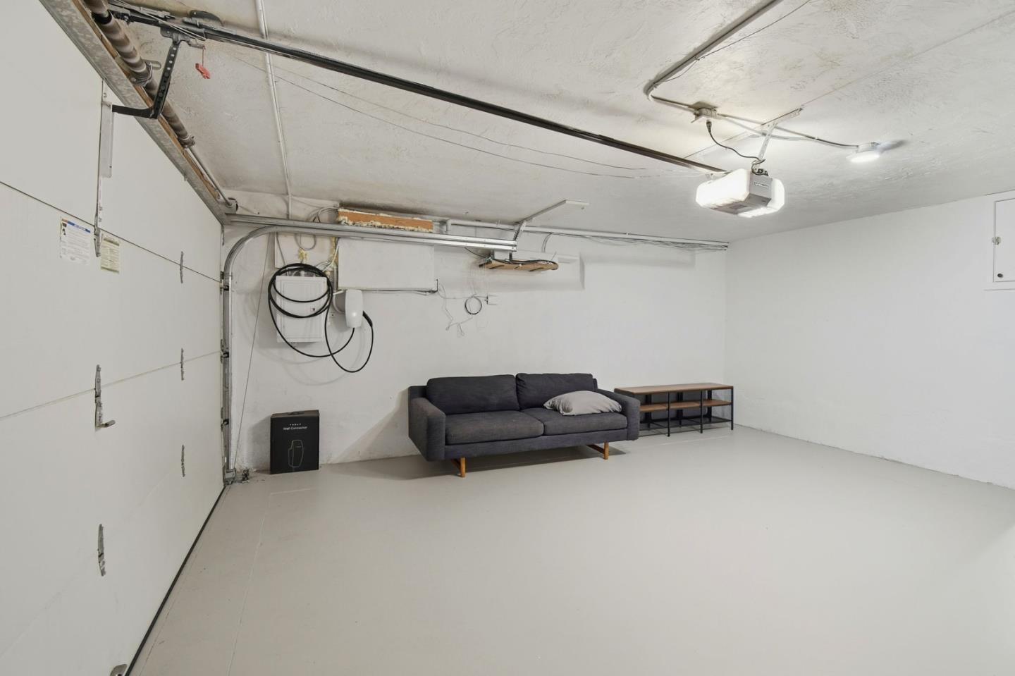 4198 Huntington Street