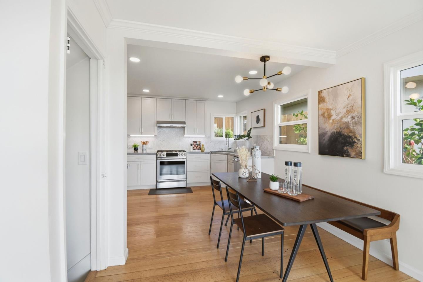 4198 Huntington Street