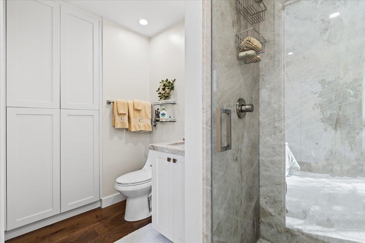 20 West 3rd Avenue 202