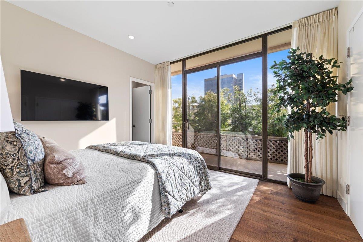 20 West 3rd Avenue 202