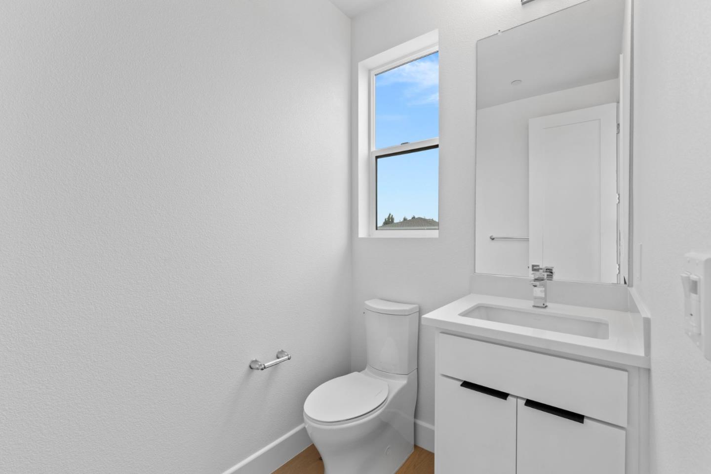 3020 Boyter Place 105